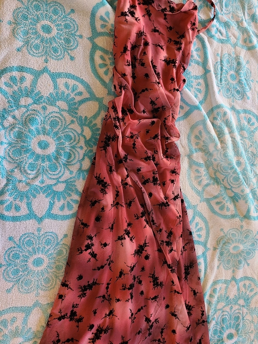 wild fable Rose Floral Midi Dress with Black Print